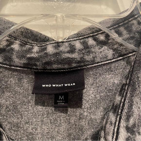 Who what wear Acid Wash Distressed Denim Shirt Dress Size Medium - Picture 8 of 8